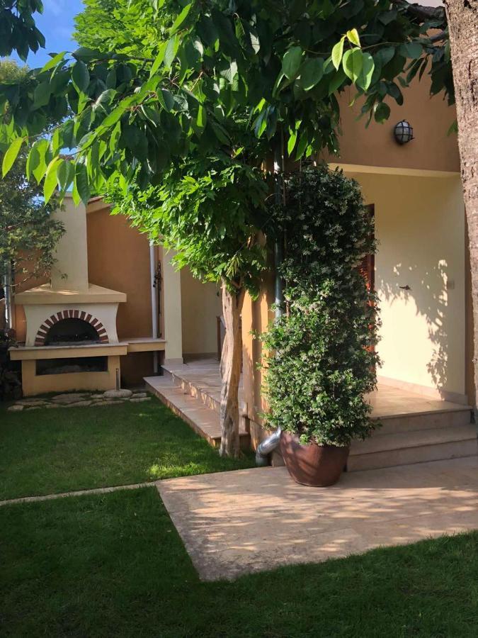 Villa Dolores Rovigno Esterno foto