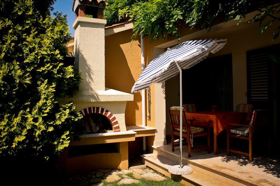 Villa Dolores Rovigno Esterno foto