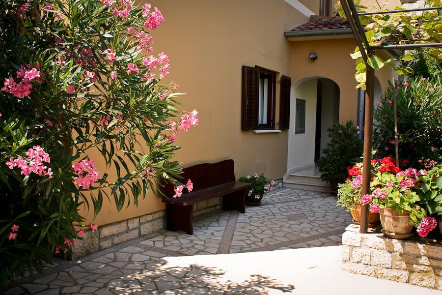 Villa Dolores Rovigno Esterno foto